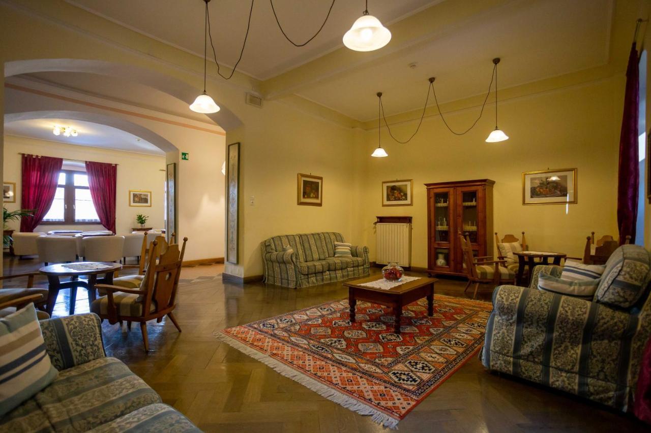 סיוזי Hotel Salegg מראה חיצוני תמונה
